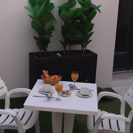 רויאן Hotel Emilie מראה חיצוני תמונה