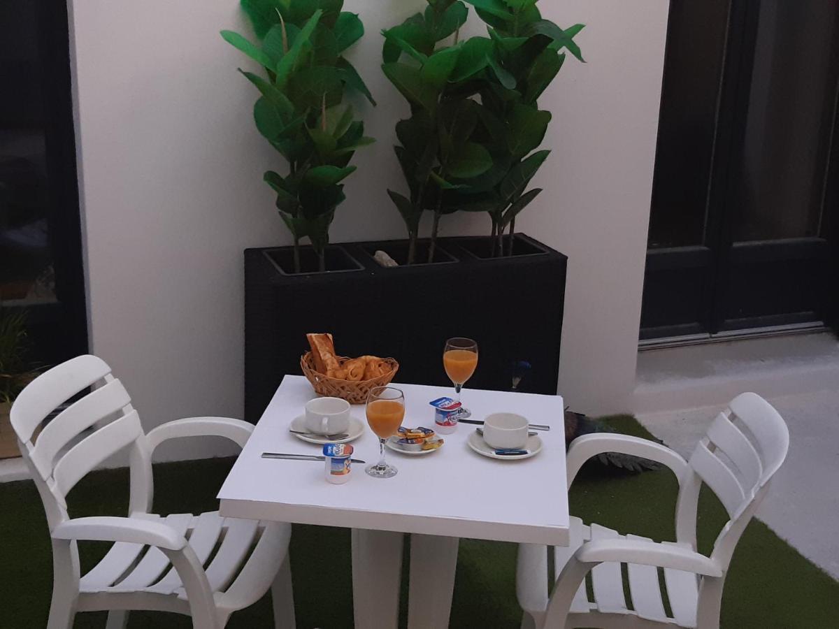 רויאן Hotel Emilie מראה חיצוני תמונה